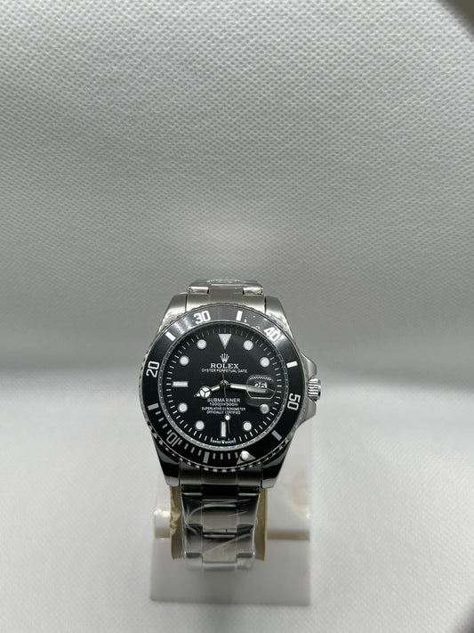 Rolex Submariner Chain – Luxury Men’s Watch Available in Pakistan