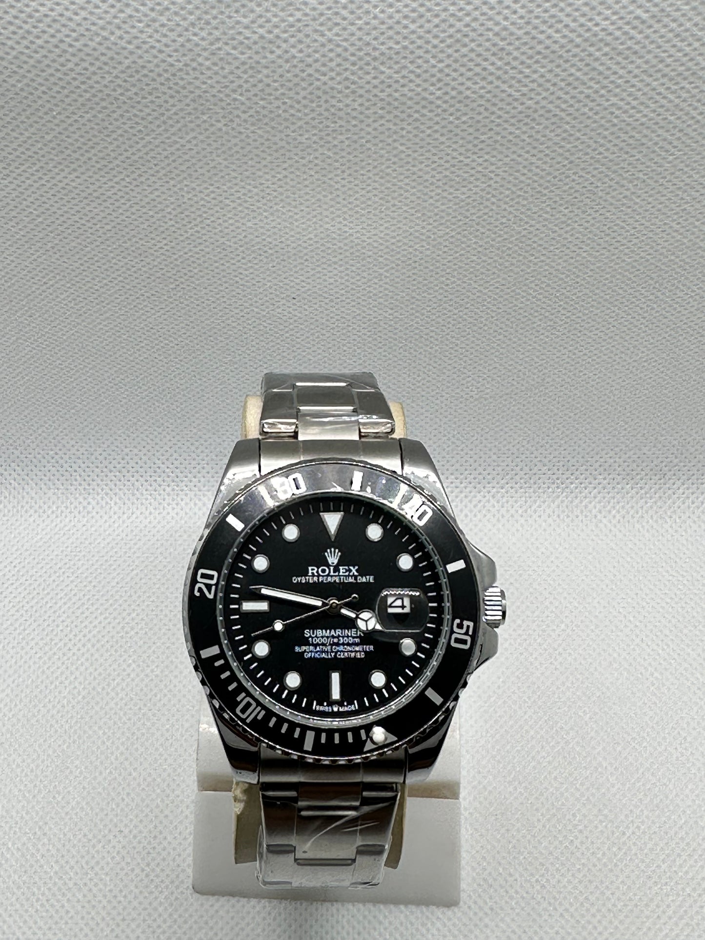Rolex Submariner Chain – Luxury Men’s Watch Available in Pakistan